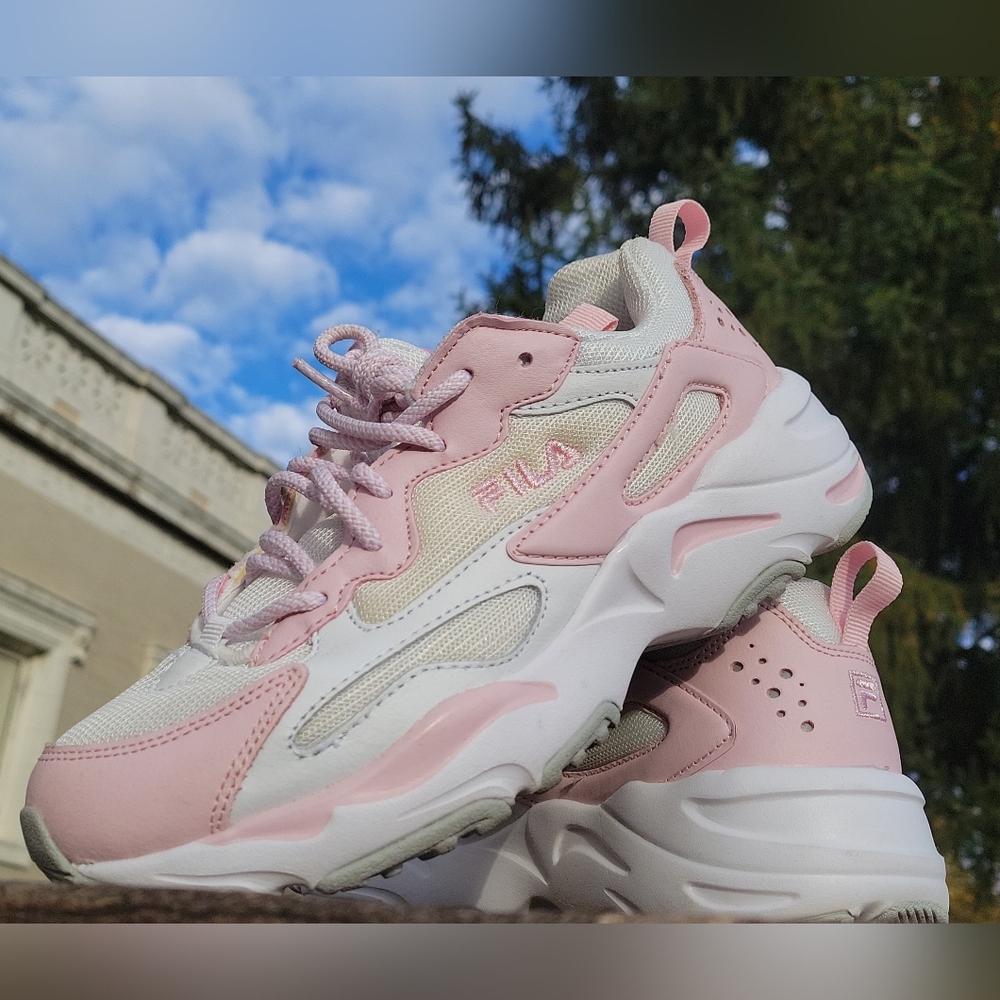 FILA Womens 7 Ray Tracer